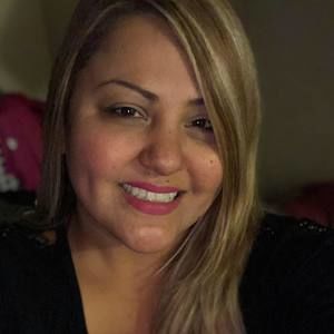 Meet your Posher, Lola